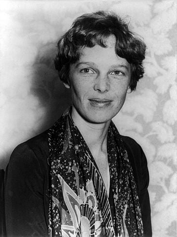 Amelia Earhart. Pionera de la aviación.